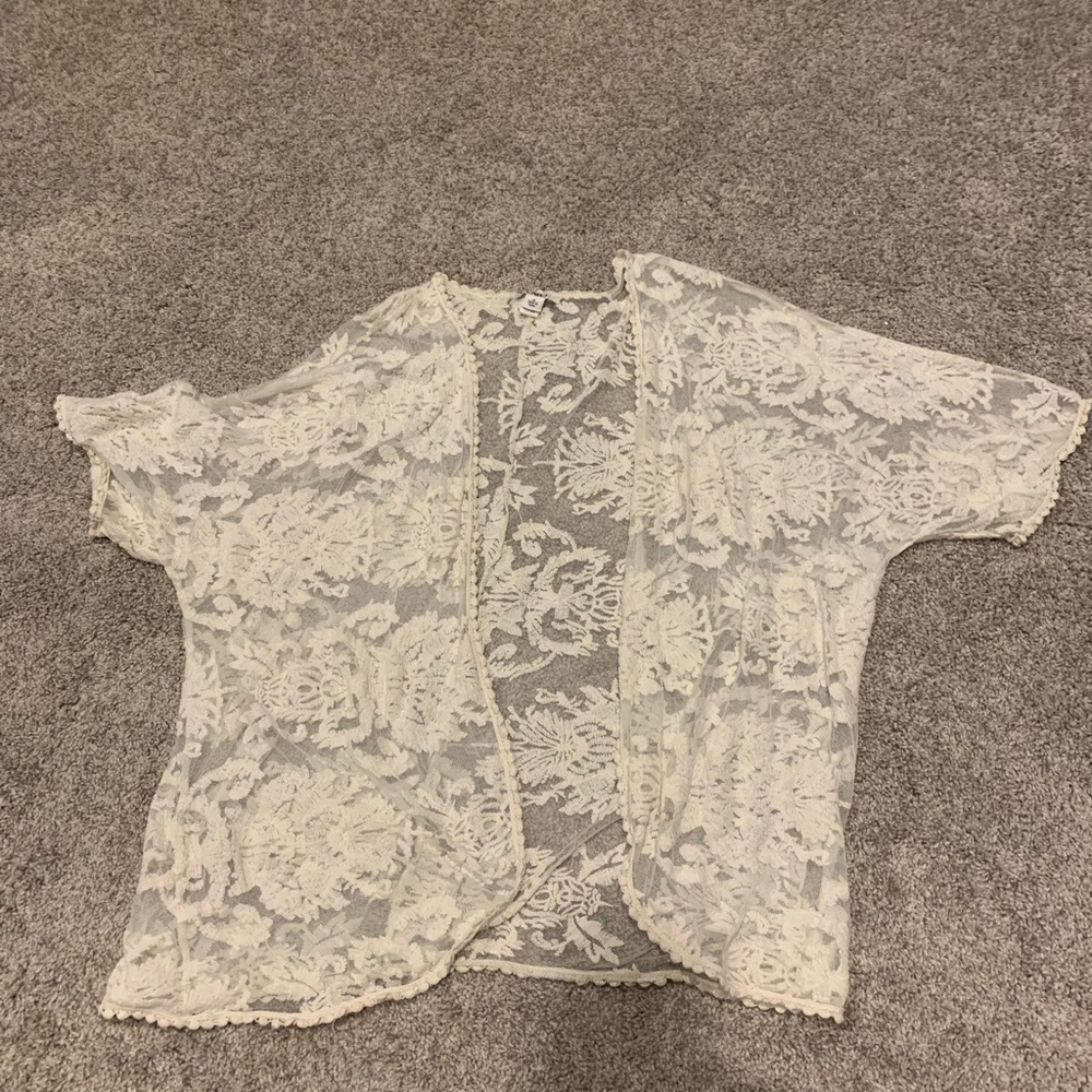 Lace coverup